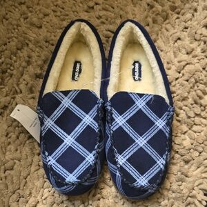New Women's Size 10 Lands End Blue Plaid Sherpa Lined Slipper